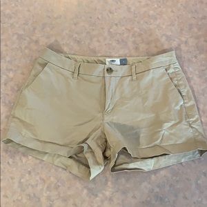 Khaki shorts Old Navy worn once